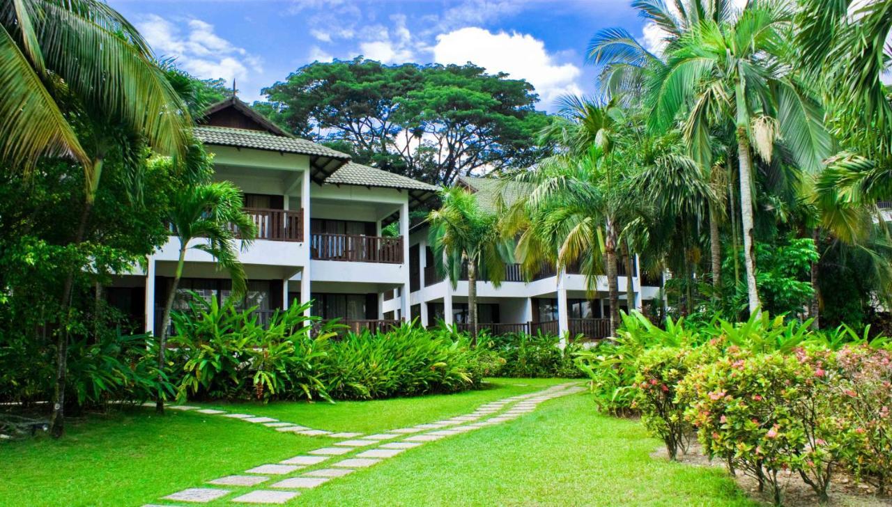 Mines Beach Resort Hotel Seri Kembangan Exterior photo