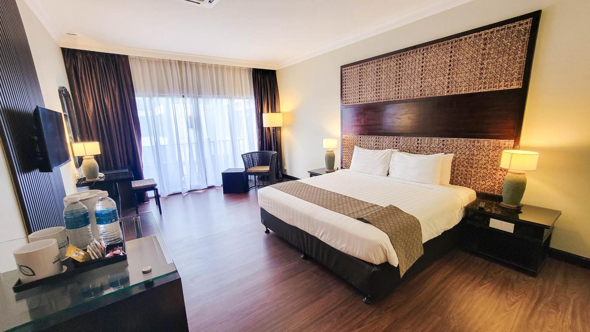 Mines Beach Resort Hotel Seri Kembangan Exterior photo